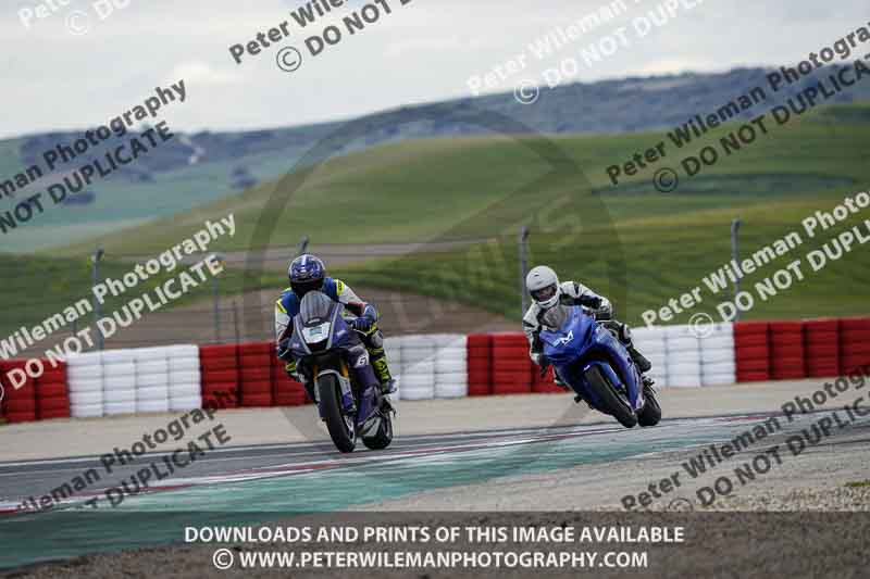 cadwell no limits trackday;cadwell park;cadwell park photographs;cadwell trackday photographs;enduro digital images;event digital images;eventdigitalimages;navarra;no limits trackdays;peter wileman photography;racing digital images;trackday digital images;trackday photos